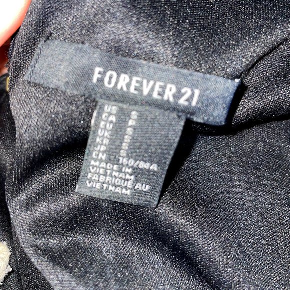 Forever 21 Black Lace BodyCon 3/4 Sleeve Dress - Picture 4 of 5